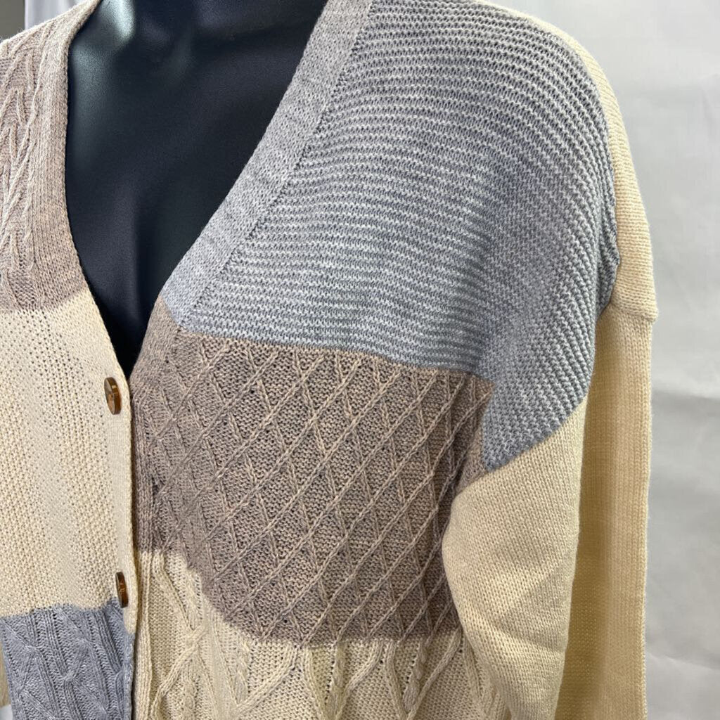 NWT Button Knit Cardigan