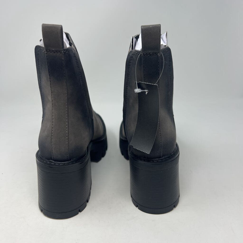 MIA Girl Chunky Chelsea Boot Women's Size 7.5