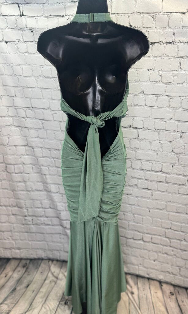 Windsor Fitted Prom Dress