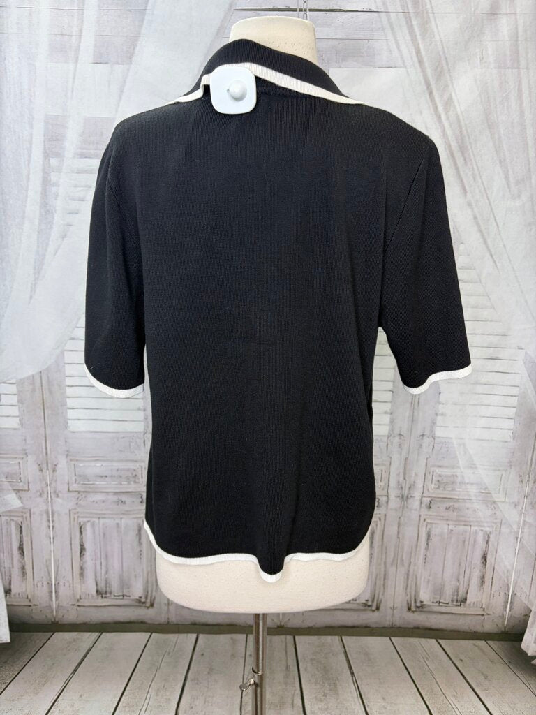 NWT Ribbed Button Collared Shirt