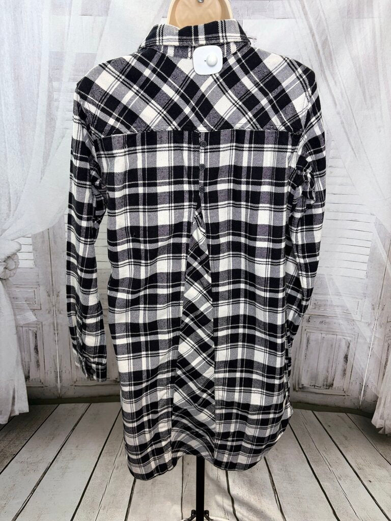 NWT Folklore Flannel Duster