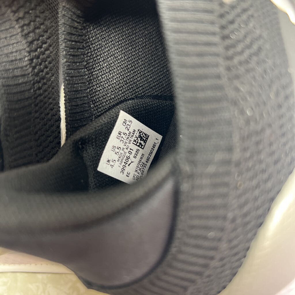 NWOB Softride Sneakers