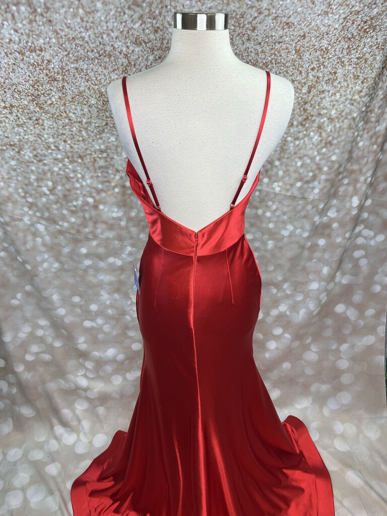 Fitted Strech Satin Gown