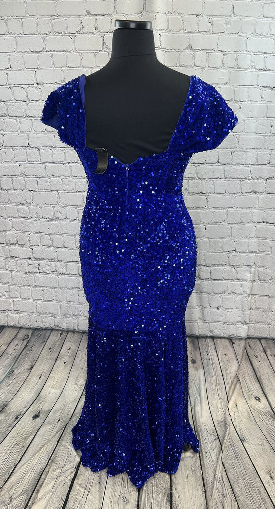 Blue Velvet and Sequin Long Formal Dress Prom Women's Size 1X Gala