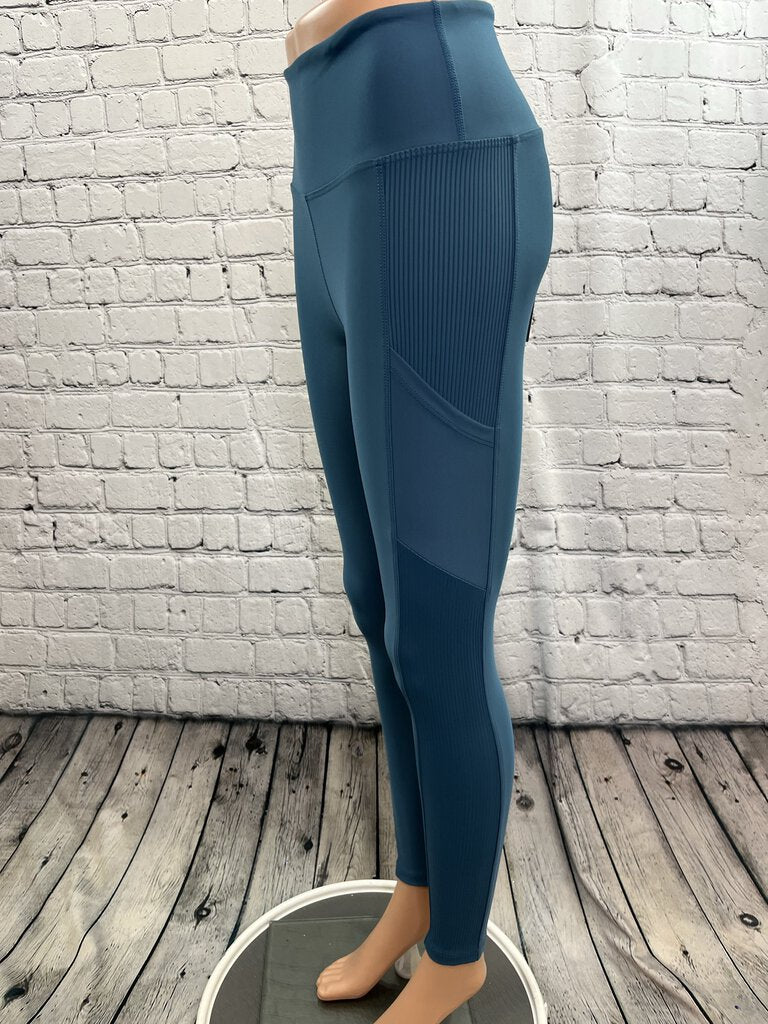 NWT Show Up Pocket Leggings