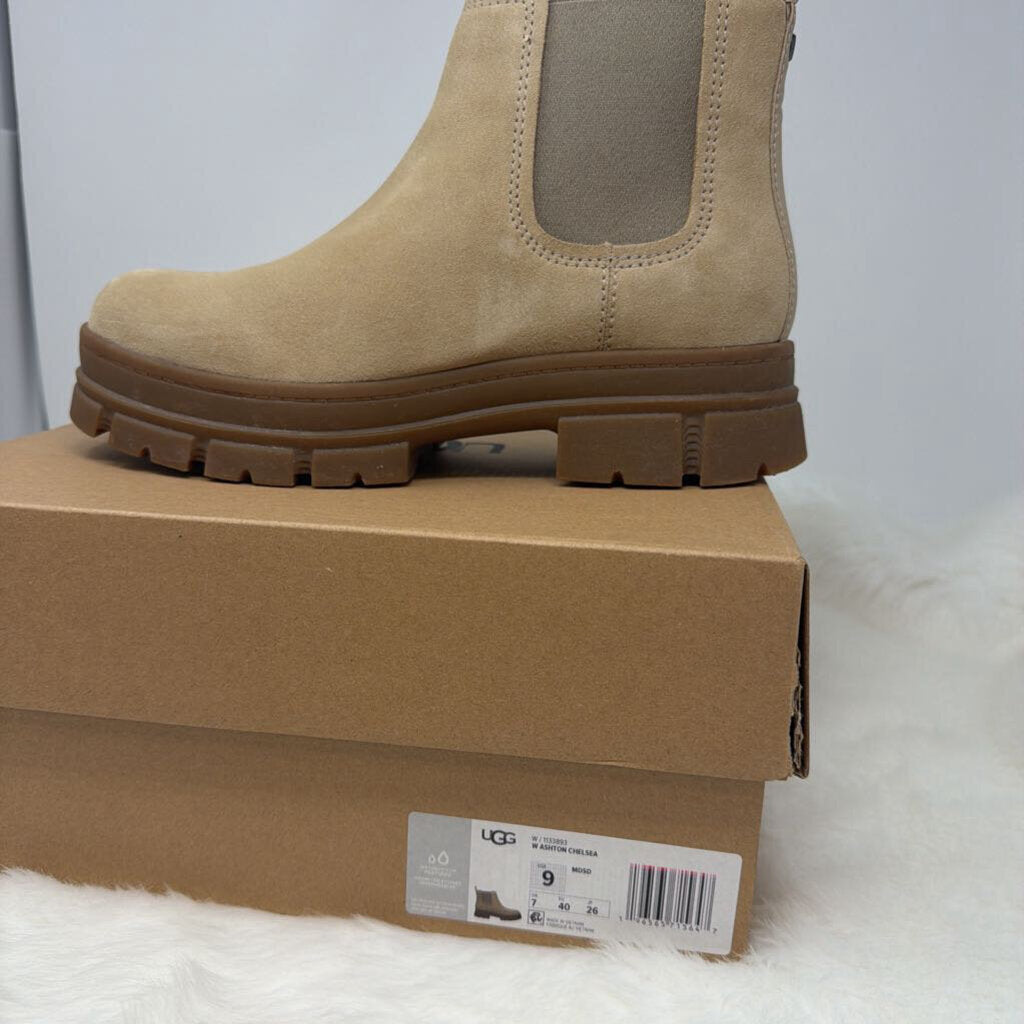 UGG Cityfunc Shoes