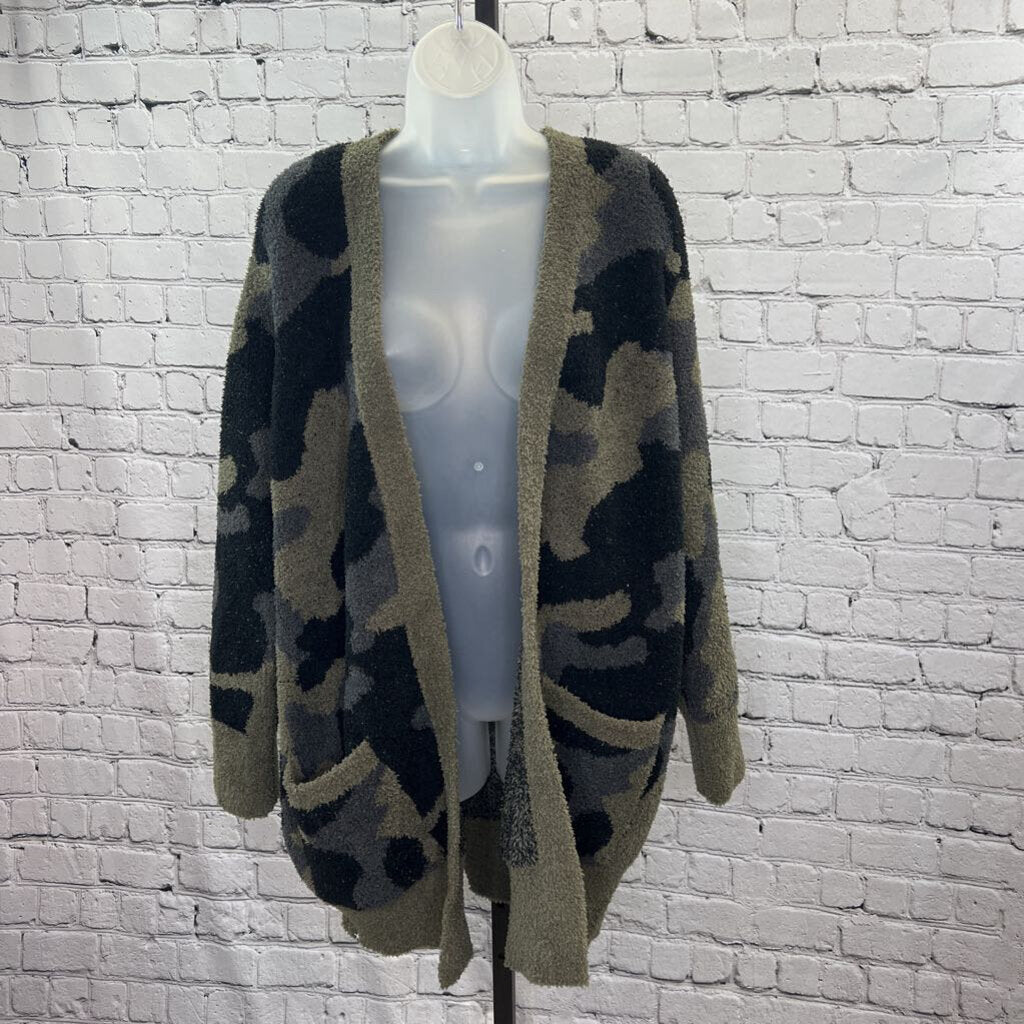 NWT Fuzzy Camo Cardigan