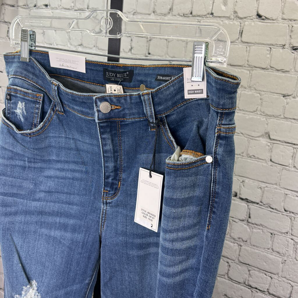NWT Straight Fit Cuffed Jeans