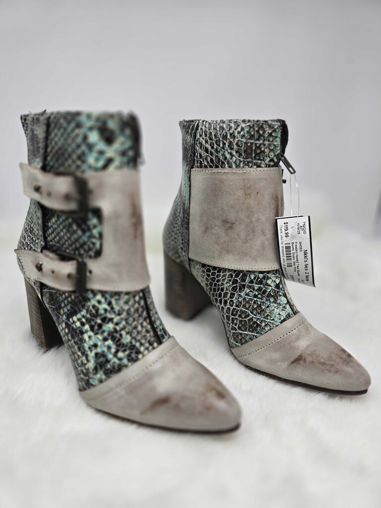 Heeled Two Buckle Boots Snake Skin Print