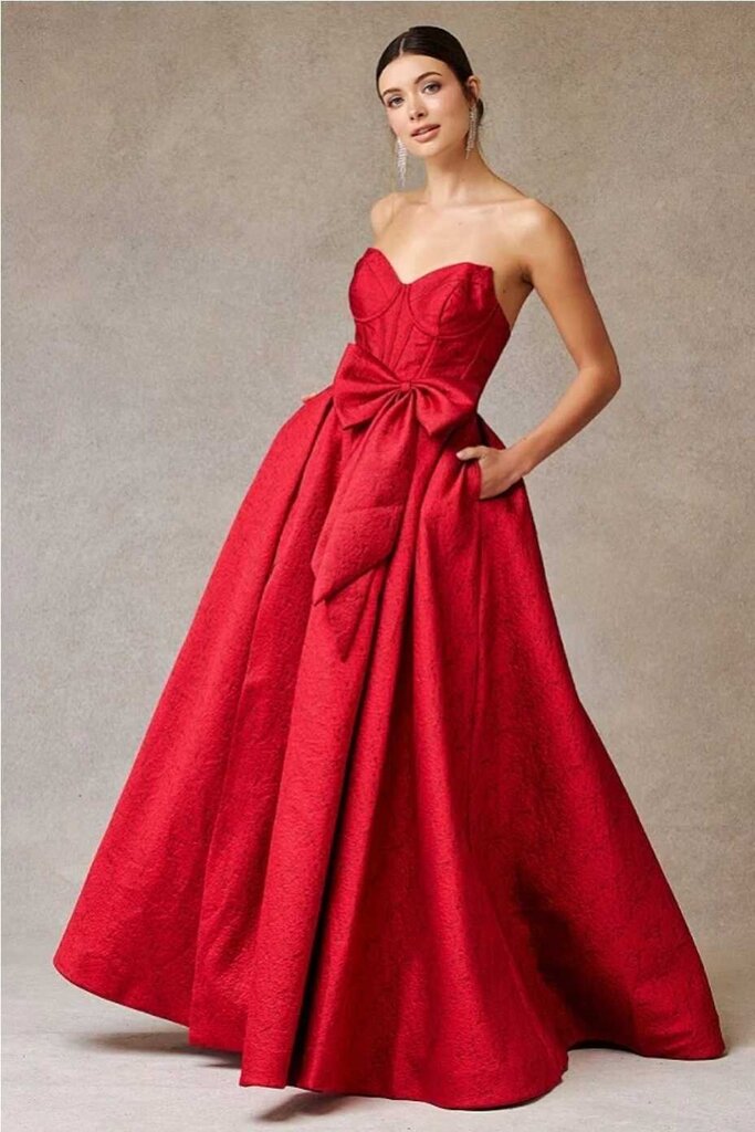 STRAPLESS A-LINE, BALLGOWN