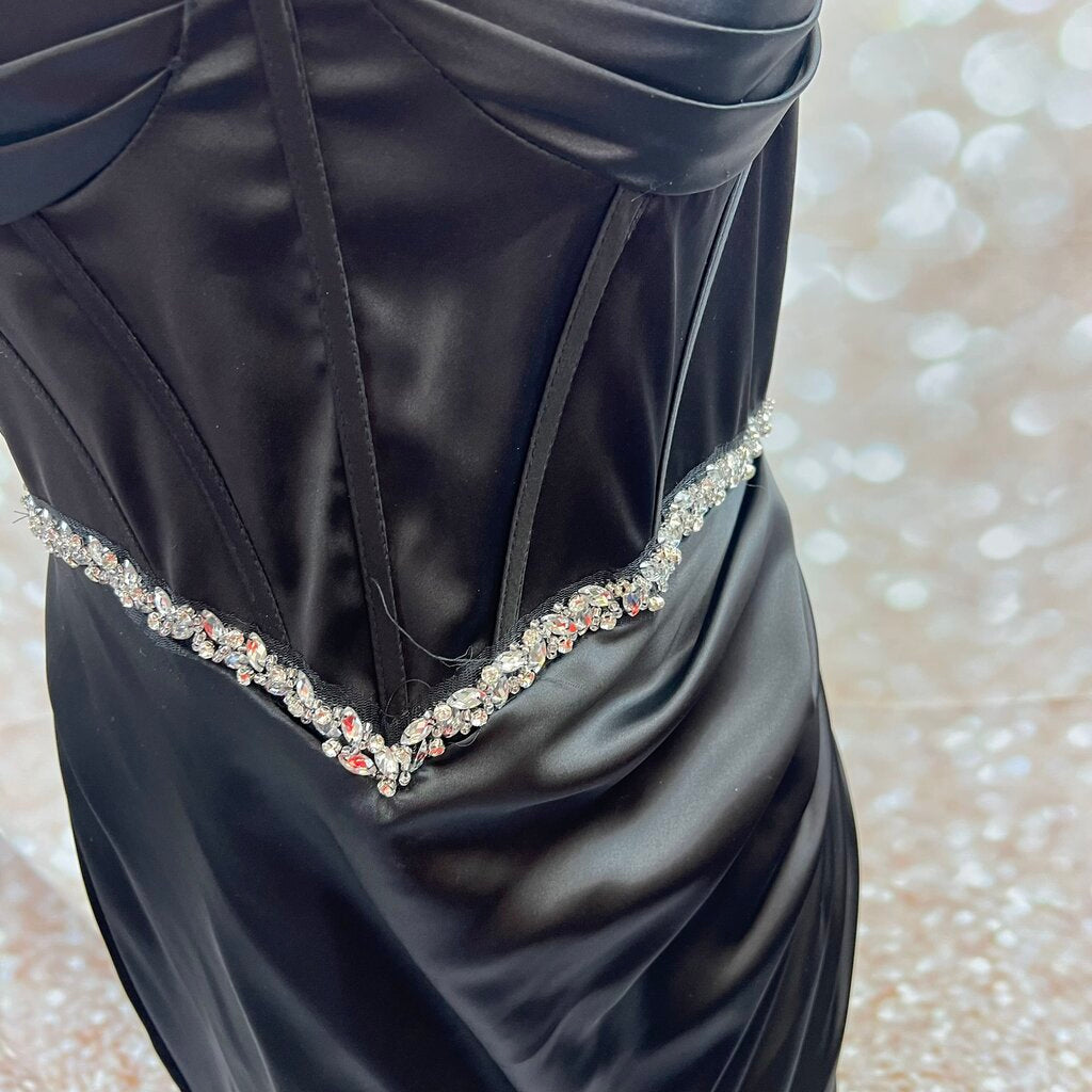 Adora Design NWT W/ Flaws Black Jeweled Prom Dress Women's Size 16