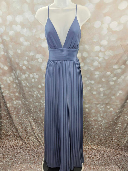 according fold straight long NWT