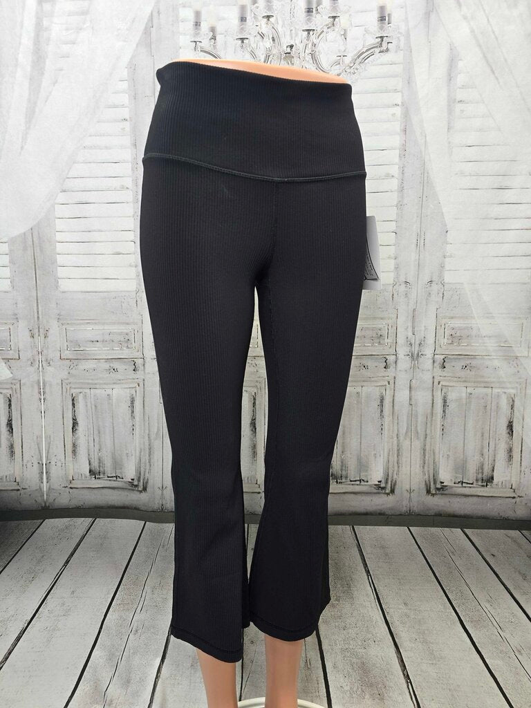 NWT Elation Rib Crop Flare