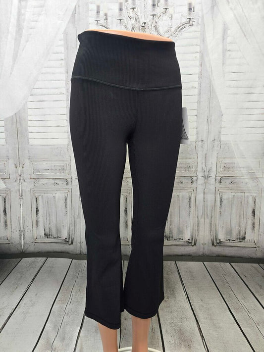 NWT Elation Rib Crop Flare