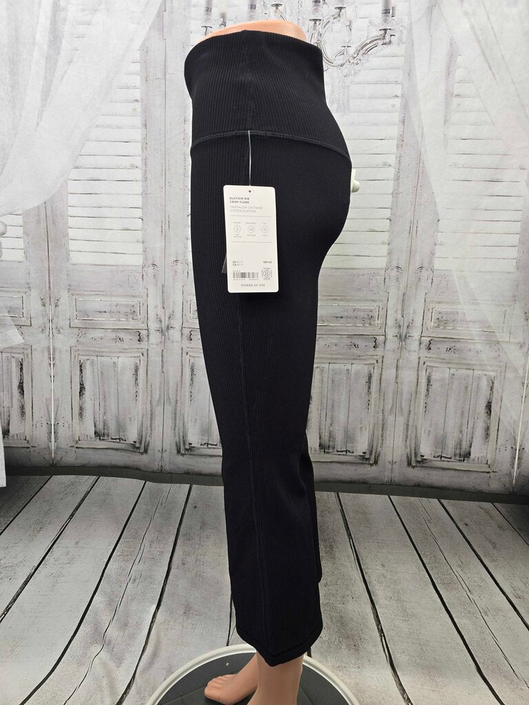 NWT Elation Rib Crop Flare