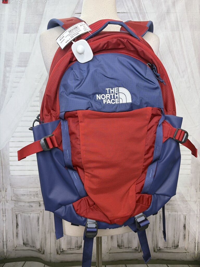 Recon Everyday Laptop Backpack