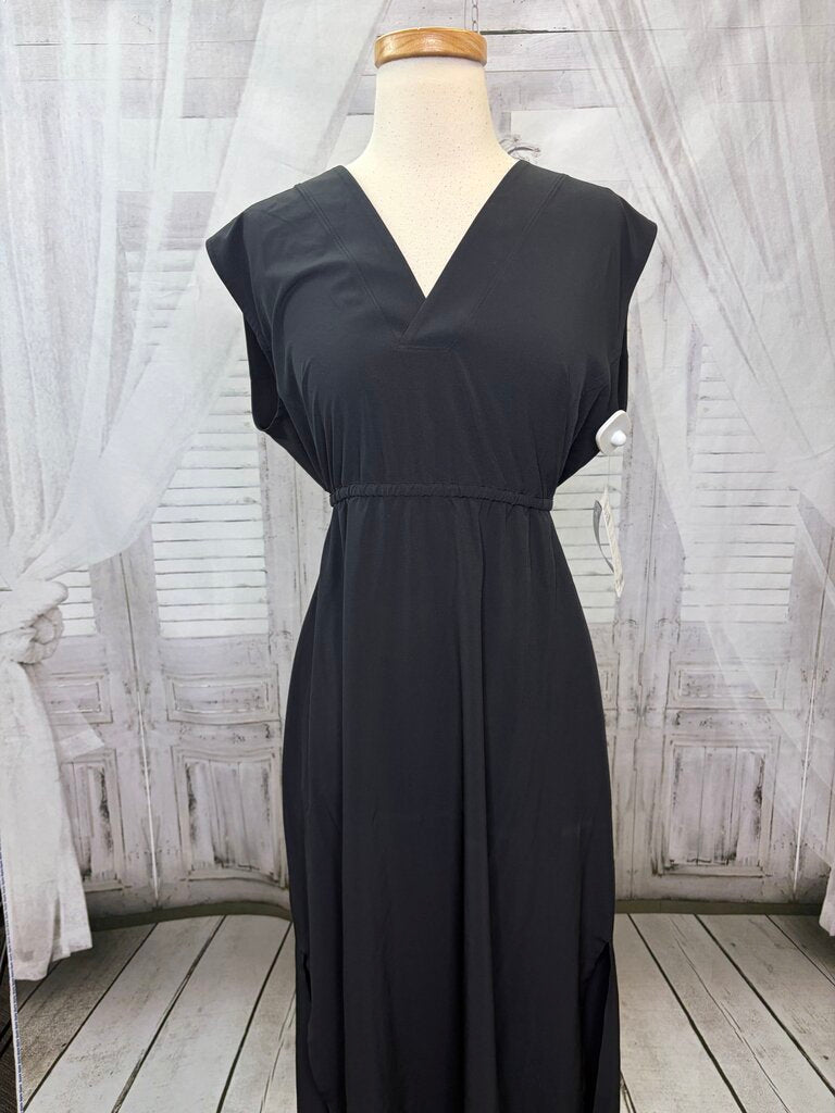 NWT Marlow Maxi Dress