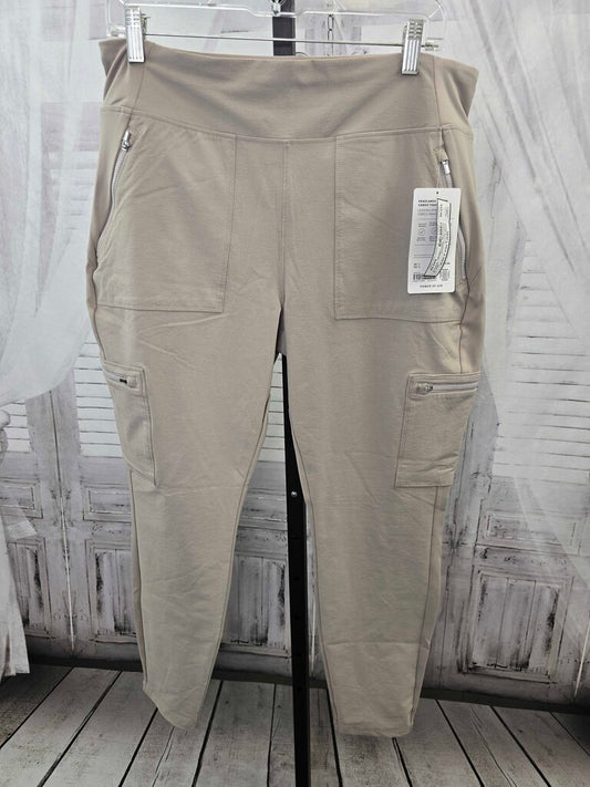 NWT Headlands Hybrid Cargo Tight Leggings