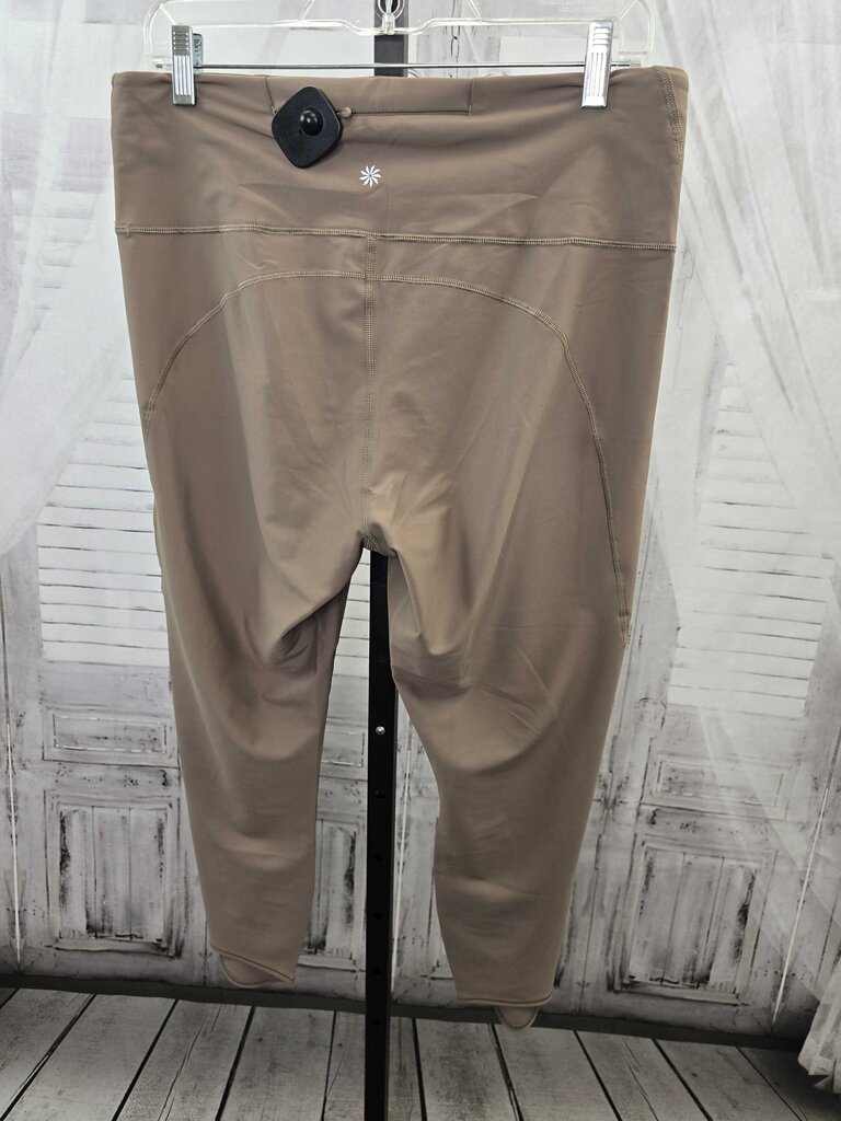 NWT Pacesetter 7/8 Tight Leggings
