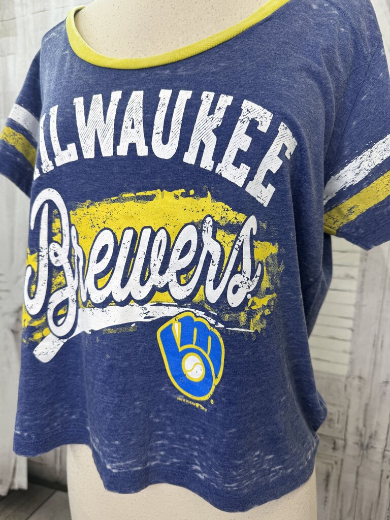 NWT Milwaukee Brewers Crop Shirt