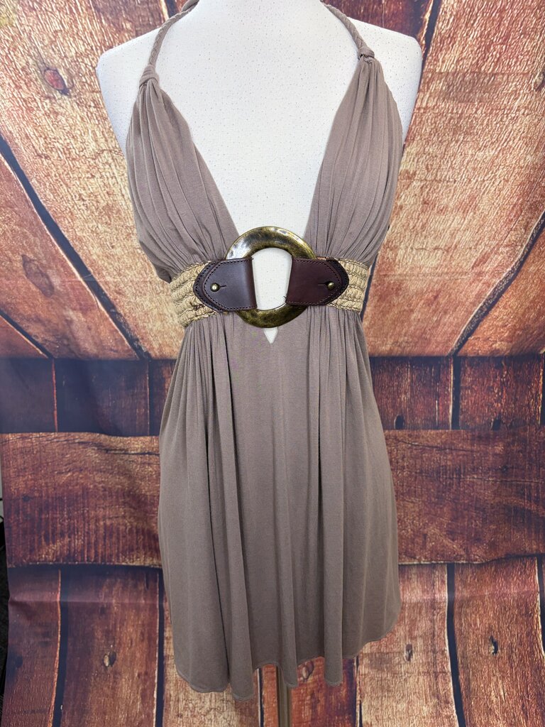 NWT Buckle Halter