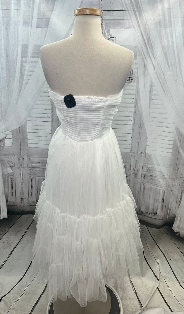 LUXXEL White Mesh Strapless Dress NWT Women's Size Small