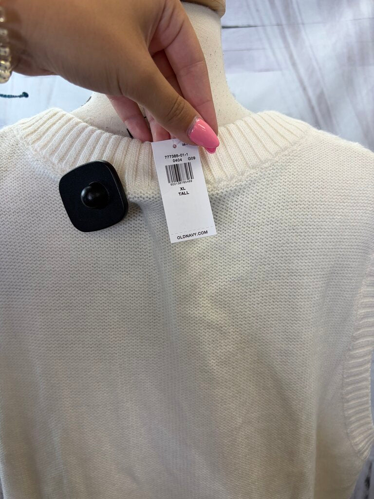 NWT Sweater Vest