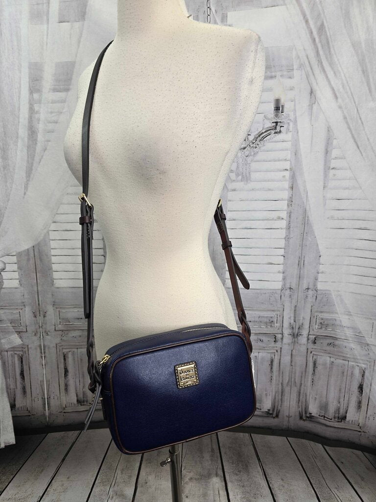 Dooney & Bourke Loni Crossbody