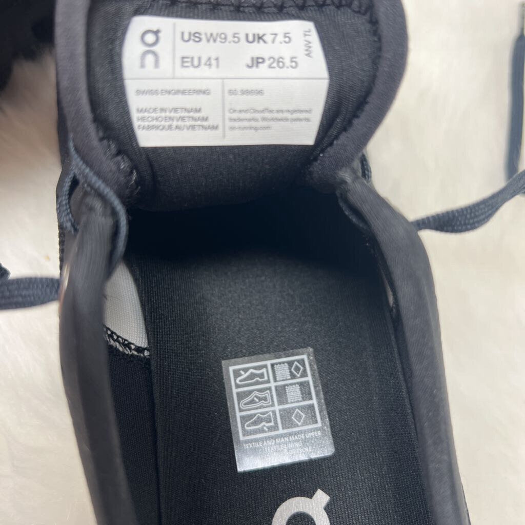 X 3 Athletic Training Sneakers